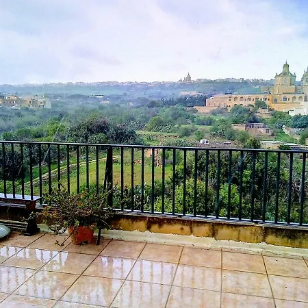 Harruba Flt 3 Triq Il Gudja