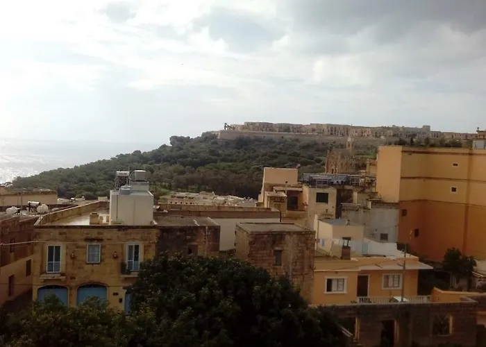 Harruba Flt 3 Triq Il Gudja *